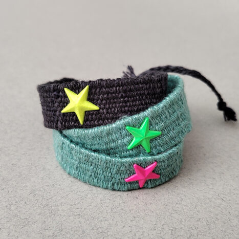 Pulseras estrella verdes y negra 467x467 c