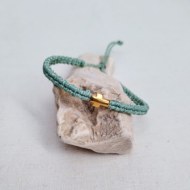 Pulsera cruz mint 654x654